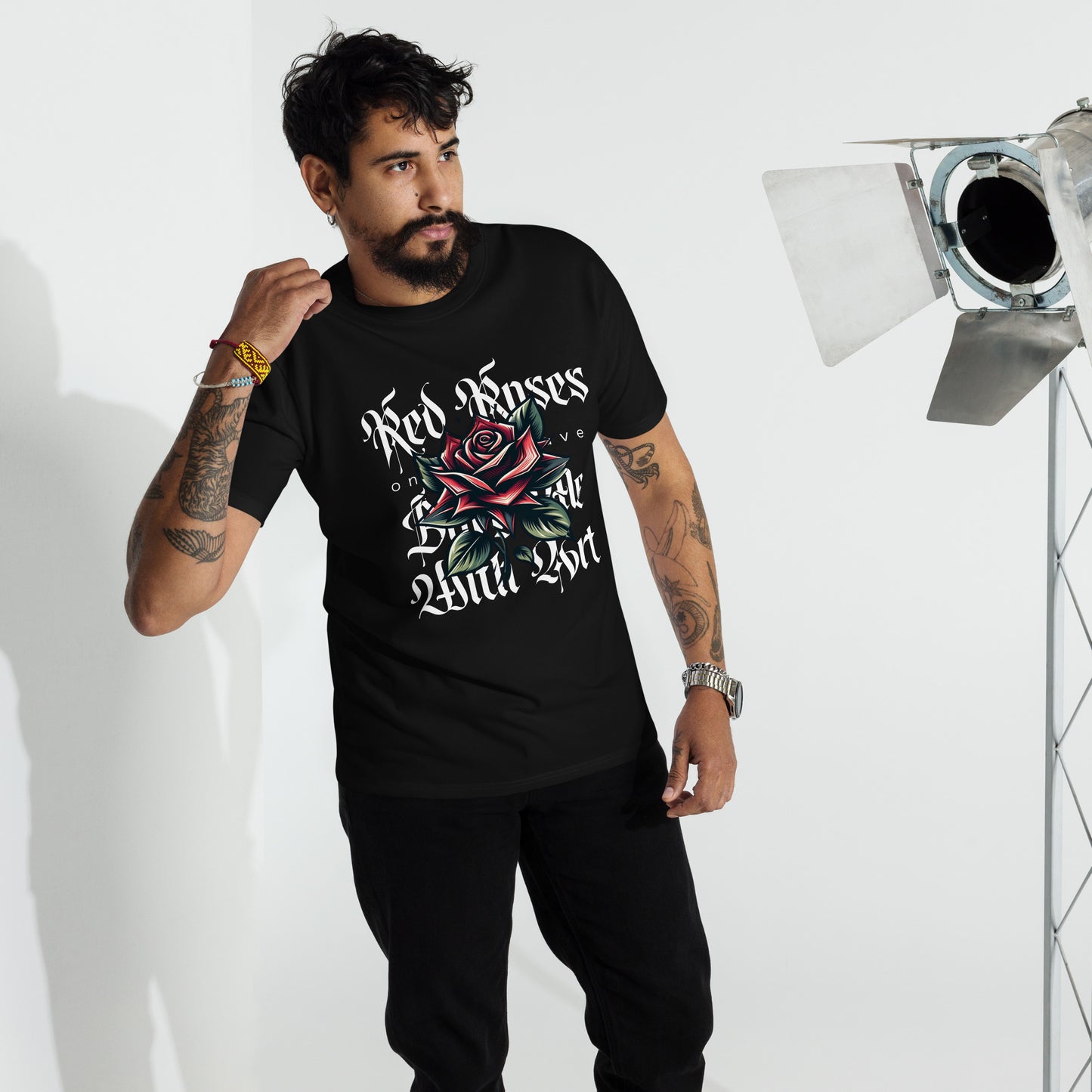 RED ROSES heavyweight tee